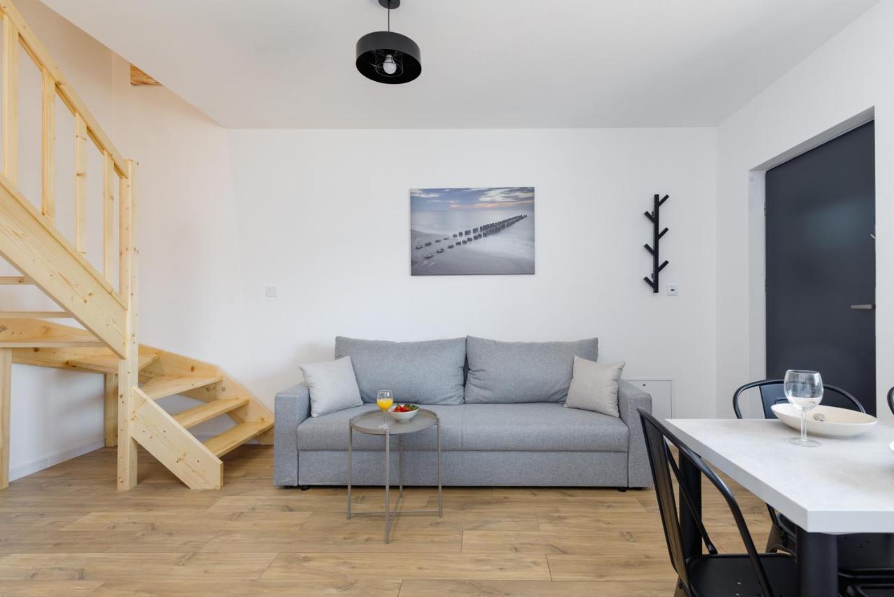 Seaside Escape Pet Friendly Apartments Mielenko By Noclegi Renters Eksteriør billede